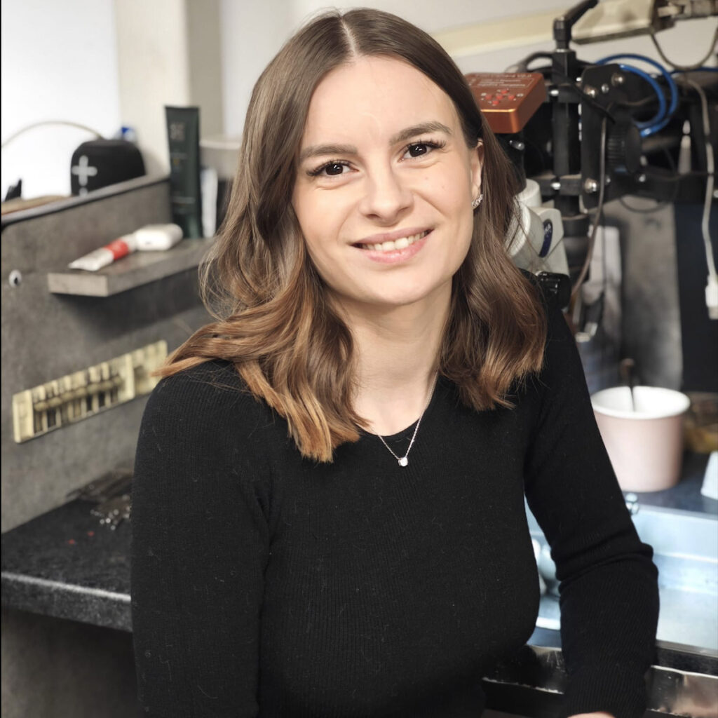 Portrait d’Alexandra, responsable d’atelier