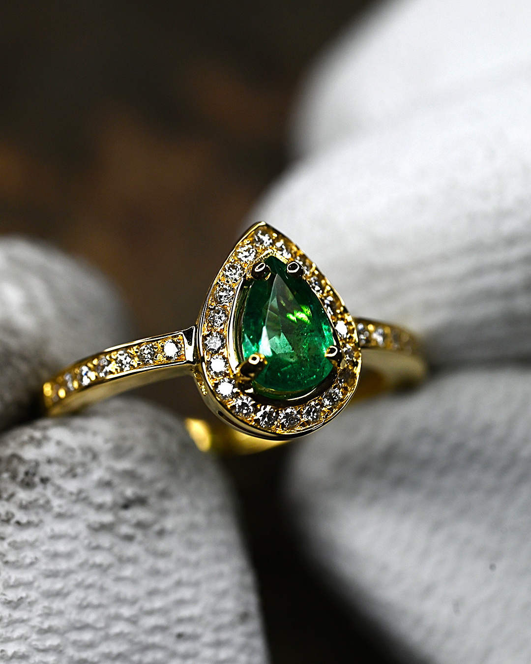Bague de fiançailles personnalisée Atelier Kador